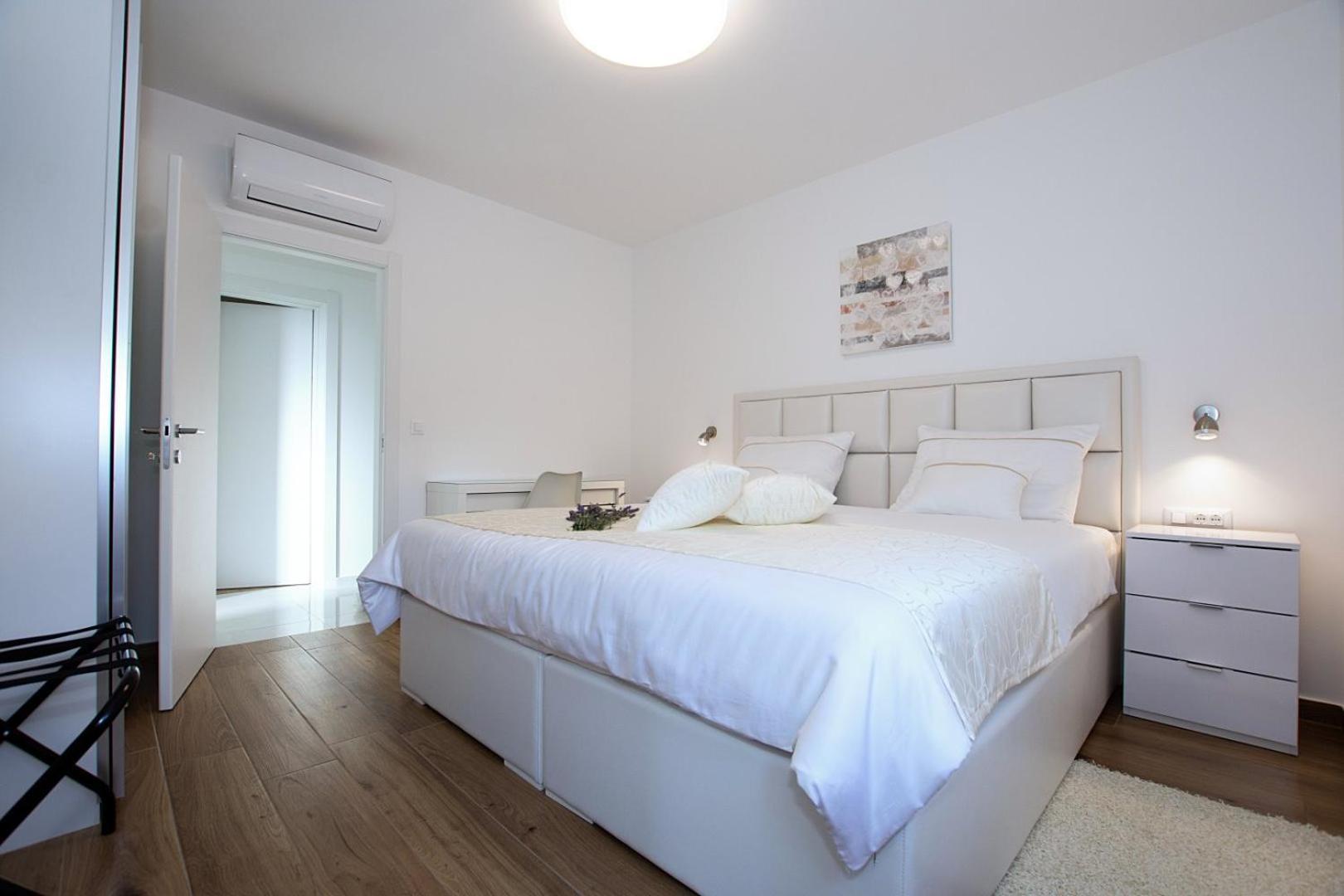Villa Stella - Crowonder Luxury Rent Turanj Extérieur photo