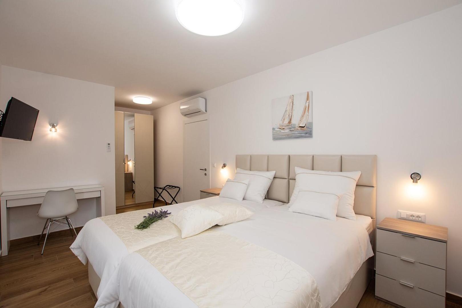 Villa Stella - Crowonder Luxury Rent Turanj Extérieur photo