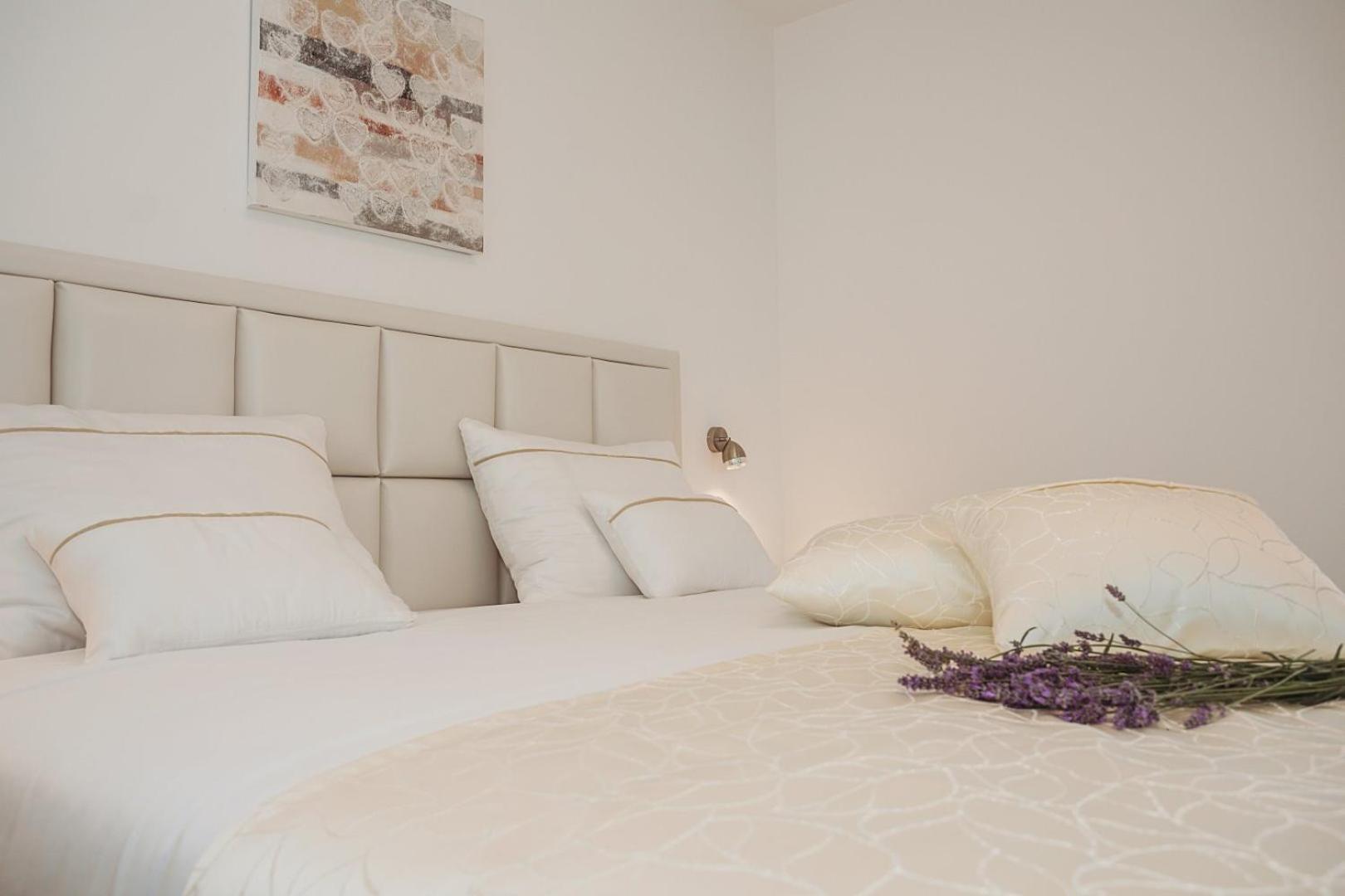 Villa Stella - Crowonder Luxury Rent Turanj Extérieur photo